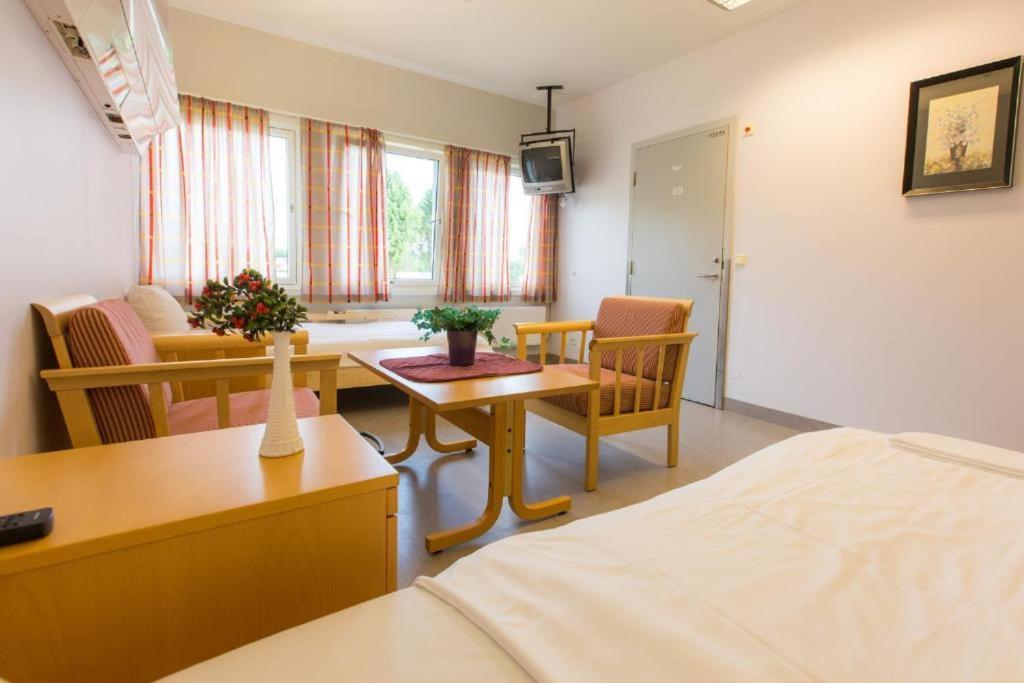 Stensby Hostel Eidsvoll Eksteriør bilde